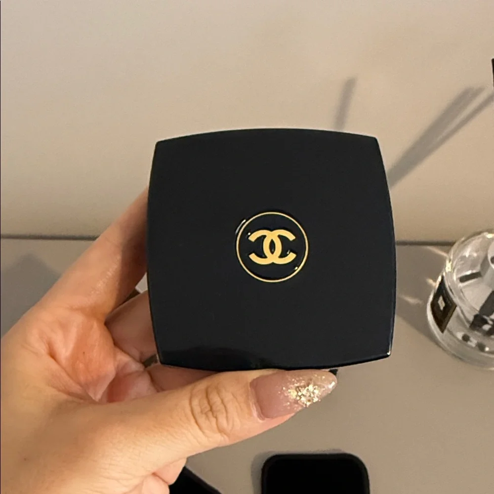 CHANEL 100% AUTHENTIC Illuminating Powder DUO LUMIERE Highlighter Limited - Picture 5 of 9